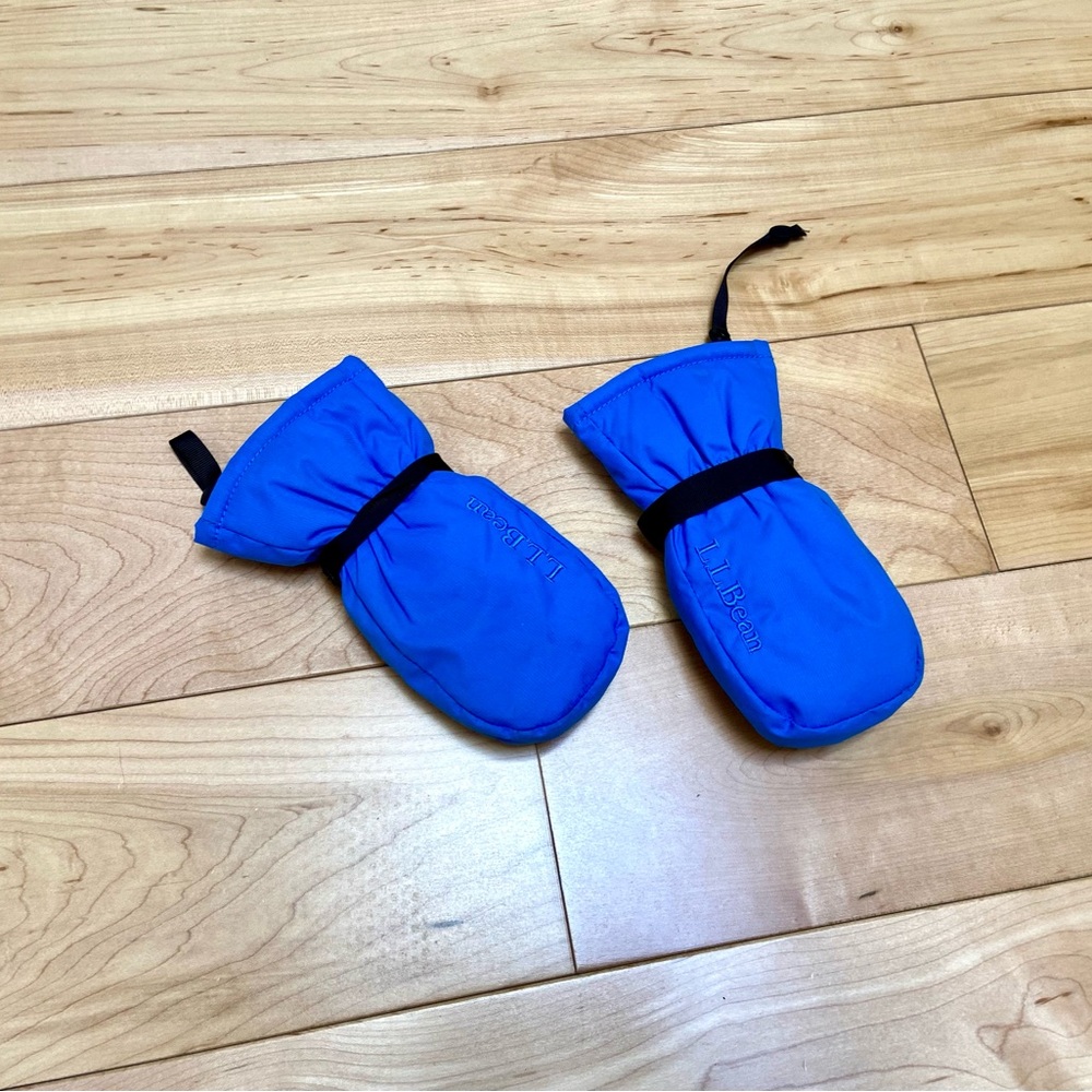 LL bean Blue 12-24m toddler waterproof Mittens with Velcro size adjusting